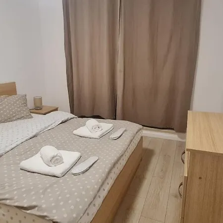 Apartment Ivory Lux Aviatiei